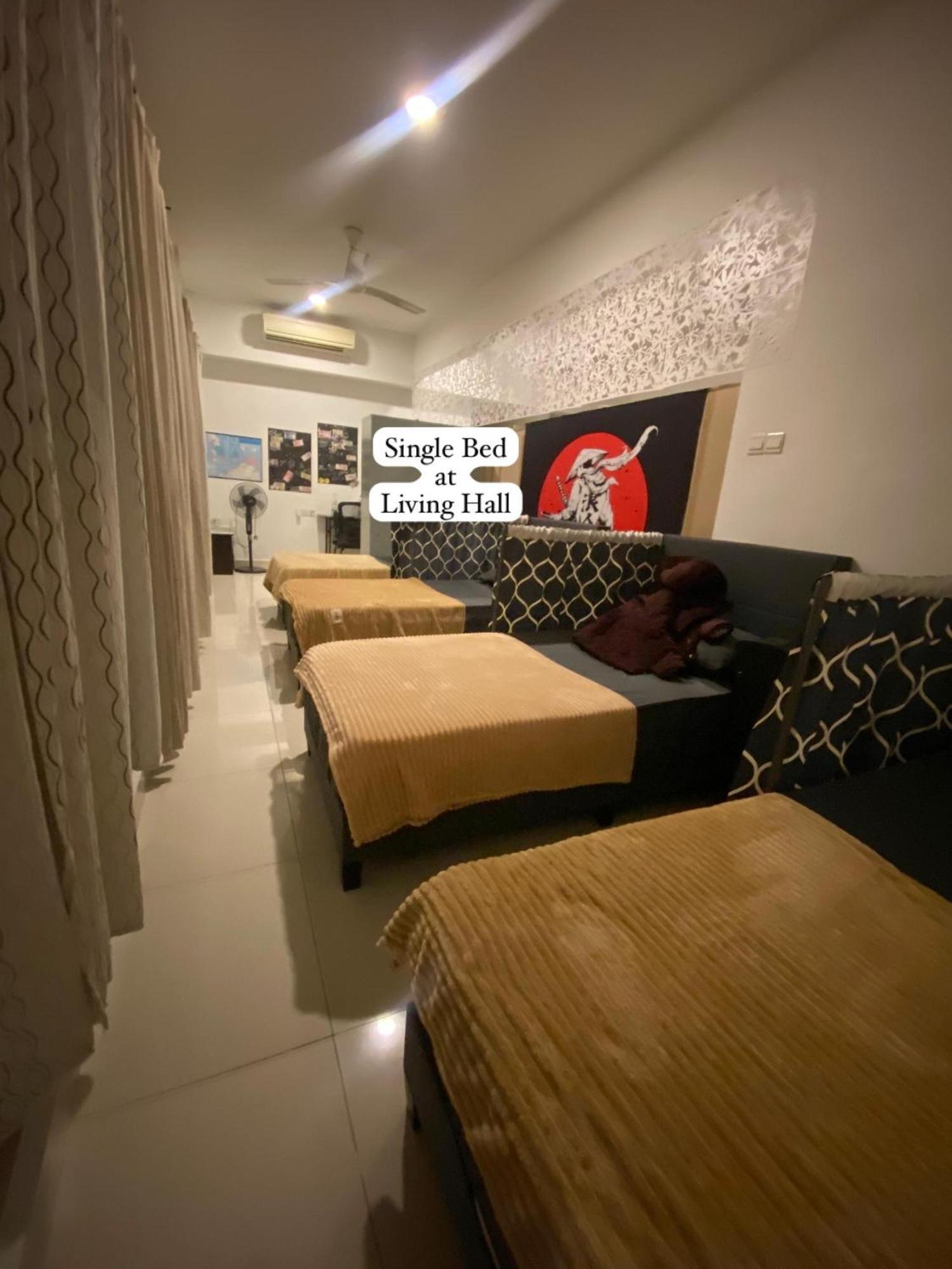 Regalia Bestfriend Hostel Kuala Lumpur Exterior photo