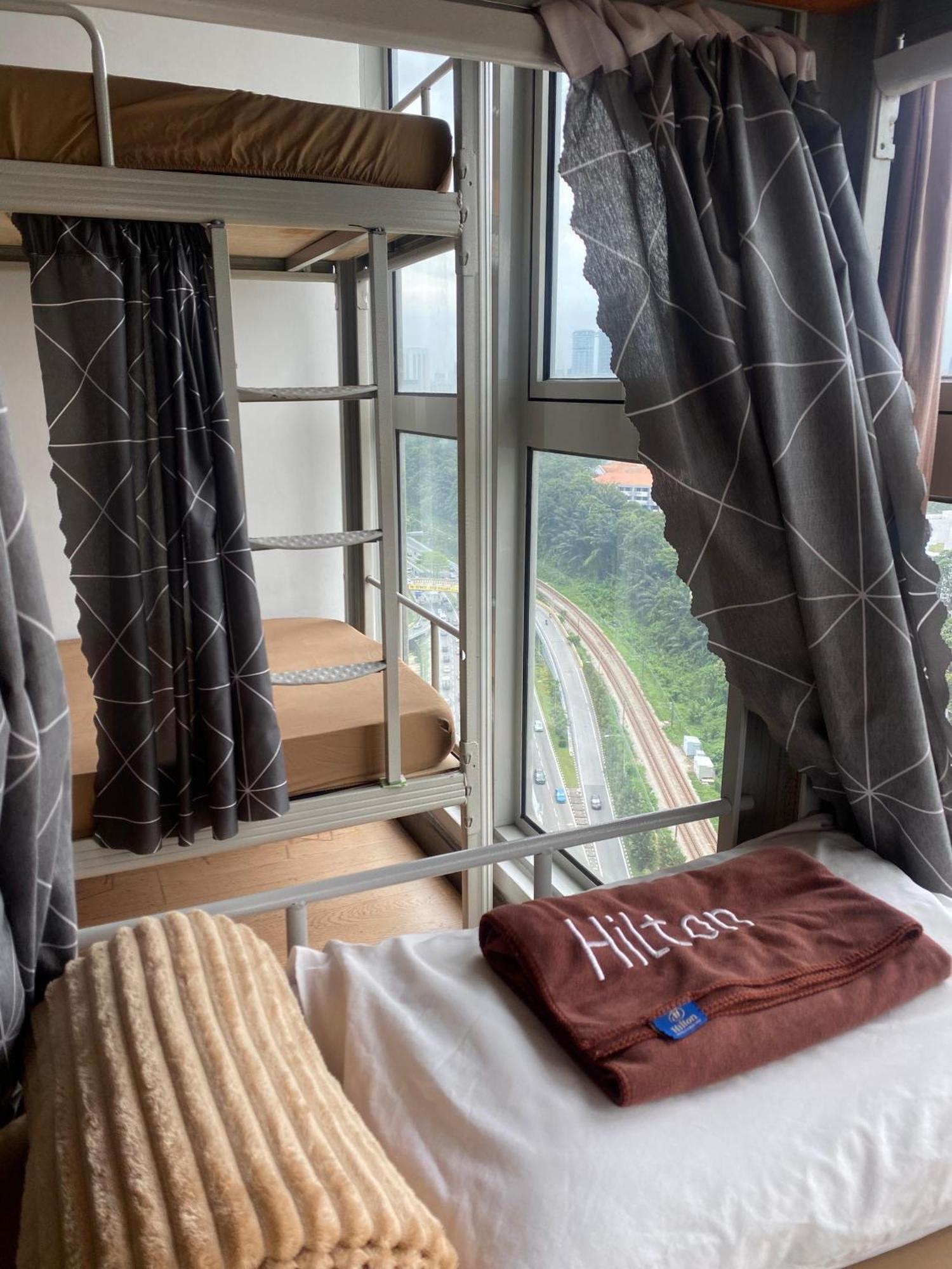 Regalia Bestfriend Hostel Kuala Lumpur Exterior photo